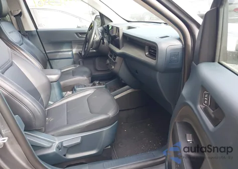 2025 Ford Maverick Lariat из США, поврежденный, VIN 3FTTW8S37SRA54657